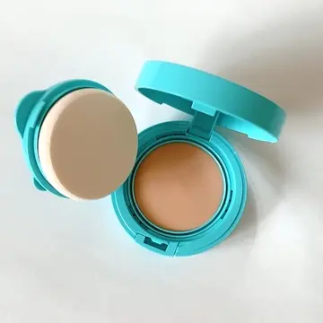 滝汗でもくずれない！　コフレドールのバームタイムのファンデーション