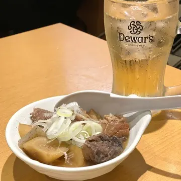 梅酒ソーダともつ煮込み