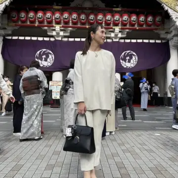 Mila Owen (ミラ オーウェン)セットアップ　歌舞伎座ファッション