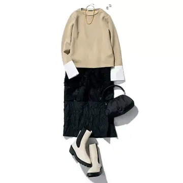 SLOANE×eclat
【宮崎桃代さん別注】カフスつきダンボールプルオーバー
￥22,000