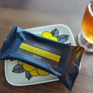 ハイジ　アルハンブラ　マリメッコ