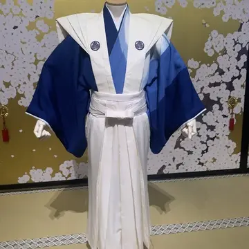天璋院／胤篤役を演じた
福士蒼汰さんの衣装