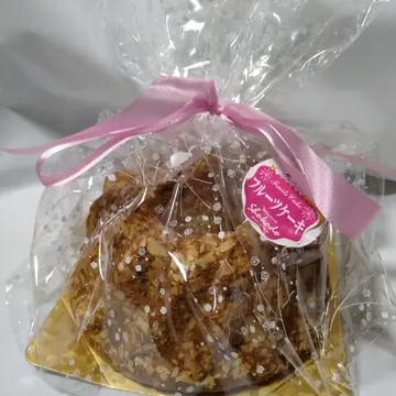 ラッピングクグロフ