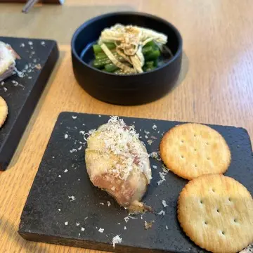 前菜　イチヂク　白レバー　湯葉　インゲン