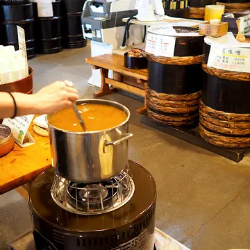 味噌汁のサービスあり