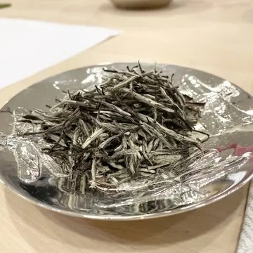 白毫銀針茶