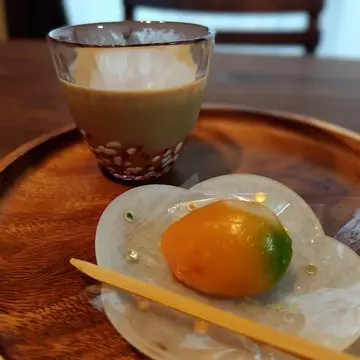 枇杷　上生菓子