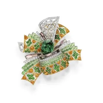 MIKIMOTOブローチ黒蝶貝