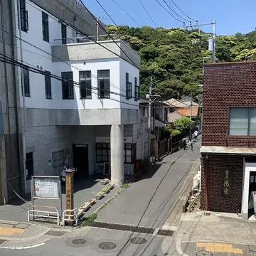 鎌倉　ランチ　甘縄神明神社　参道