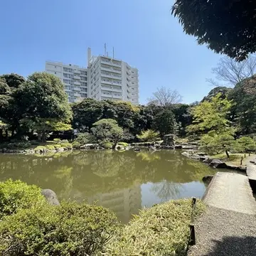 旧古河庭園の心字池