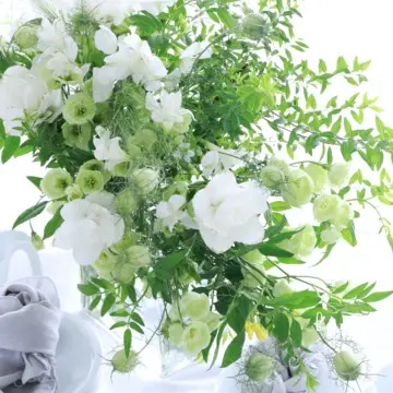 クリスチャントルチュ　ディアボロ　花器