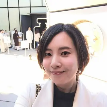 CHANEL WONDERLAND、シャネルワンダーランド、シャネルホリデー2023、神宮前、ポップアップ、40代ファッション、ZARA、ザラ