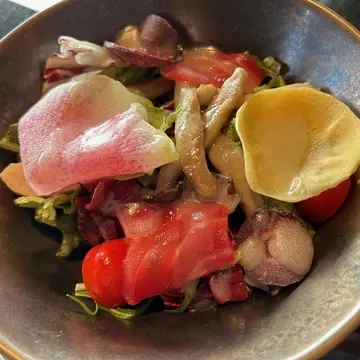 シーズナルサラダ