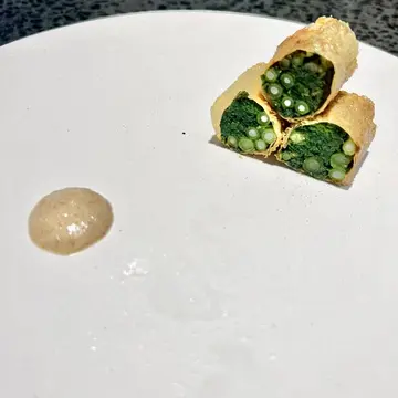 春菊の湯葉巻き