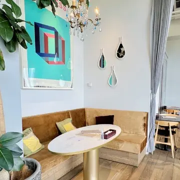 DRAWING HOUSE OF HIBIYAの店内写真