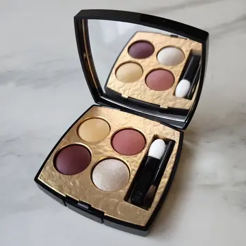 CHANEL、コスメ、40代メイク、ルージュココフラッシュ、シャネルホリデー