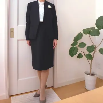 ブラックスカートセットアップ