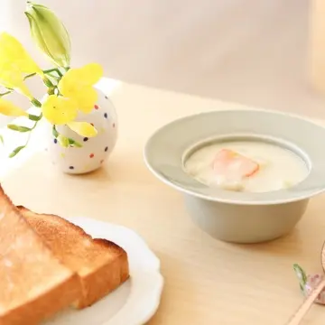 パン・ド・ミは、シチューなどのスープと一緒に食べても◎