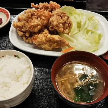 唐揚げ定食