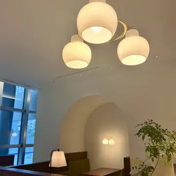 落ち着いた店内