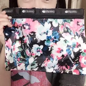 レスポートサック×エクラの花柄ポーチ(9月号特別付録)