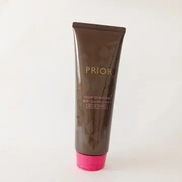 資生堂　プリオールのカラートリートメントは、徐々に染まっていくタイプ。