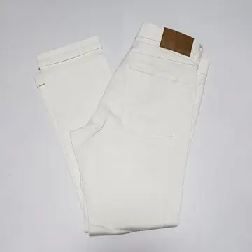 ホワイトデニム