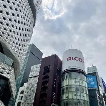 スカイバスから見える銀座の景色