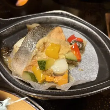 シャケと彩り野菜の焼き物