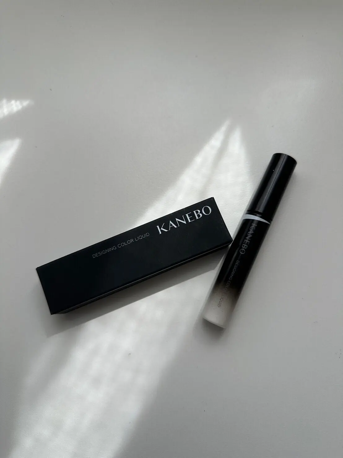 化粧品　KANEBO　デザイニングカラーリクイド　カネボウ　@cosme