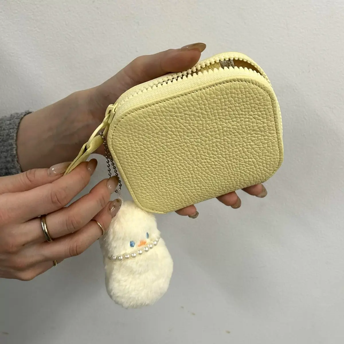 itten-itten×eclat
ラウンドミニウォレット
￥15,400
