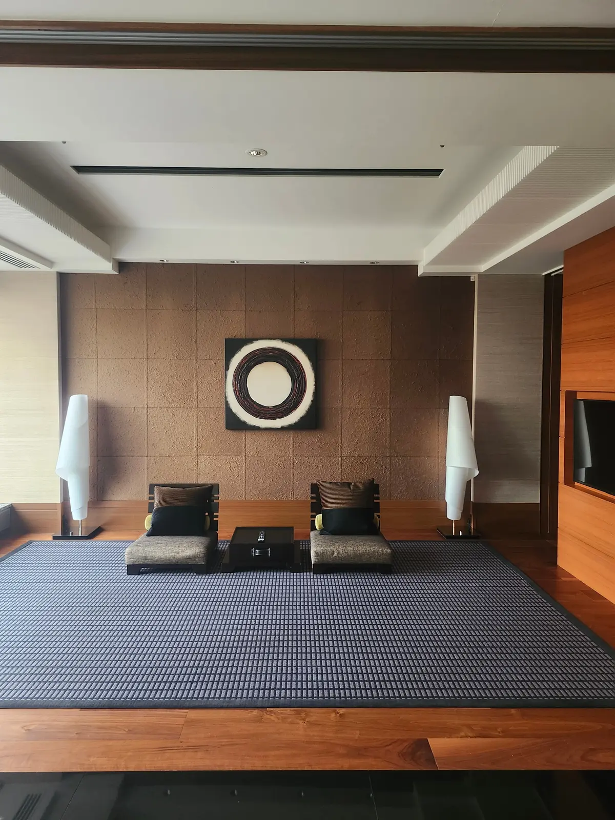 軽井沢、冬の軽井沢、プリンスアウトレット、沢村、旧軽井沢銀座、沢村モーニング、軽井沢モーニング、中山のジャム、ハルニレテラス、軽井沢お土産、グランドエクシブ軽井沢、和泉屋傳兵衛、サンクチュアリ・ヴィラ ムセオスーパースイートグレード、ホテルラウンジ