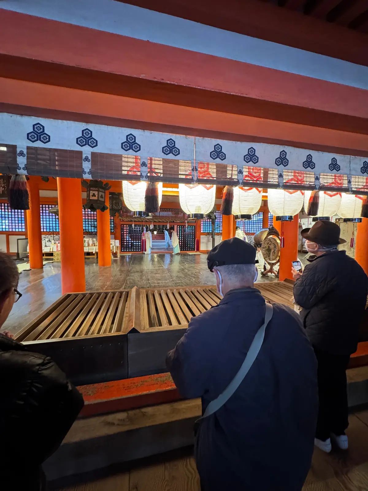 厳島神社　御本社
