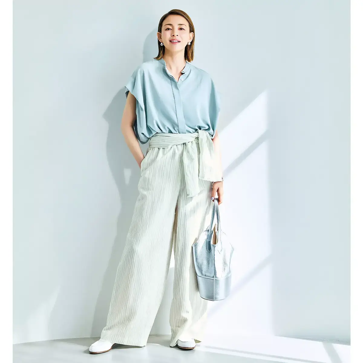 muller of yoshiokuboの共布ベルトつきストライプパンツ