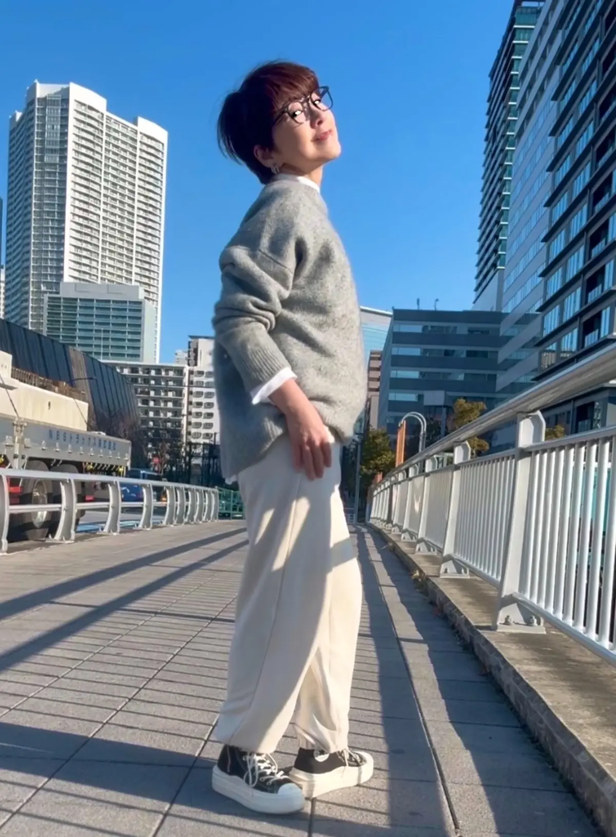 大人クールに春のウェットショートヘアの画像_5