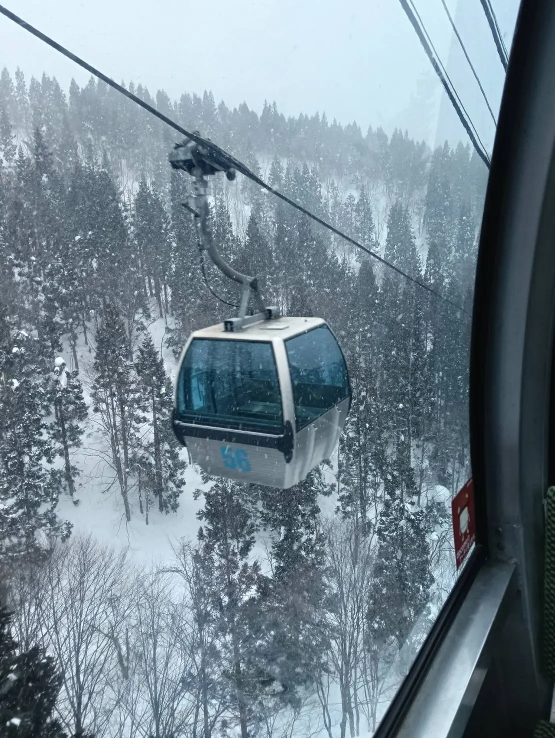 森吉山のゴンドラ②