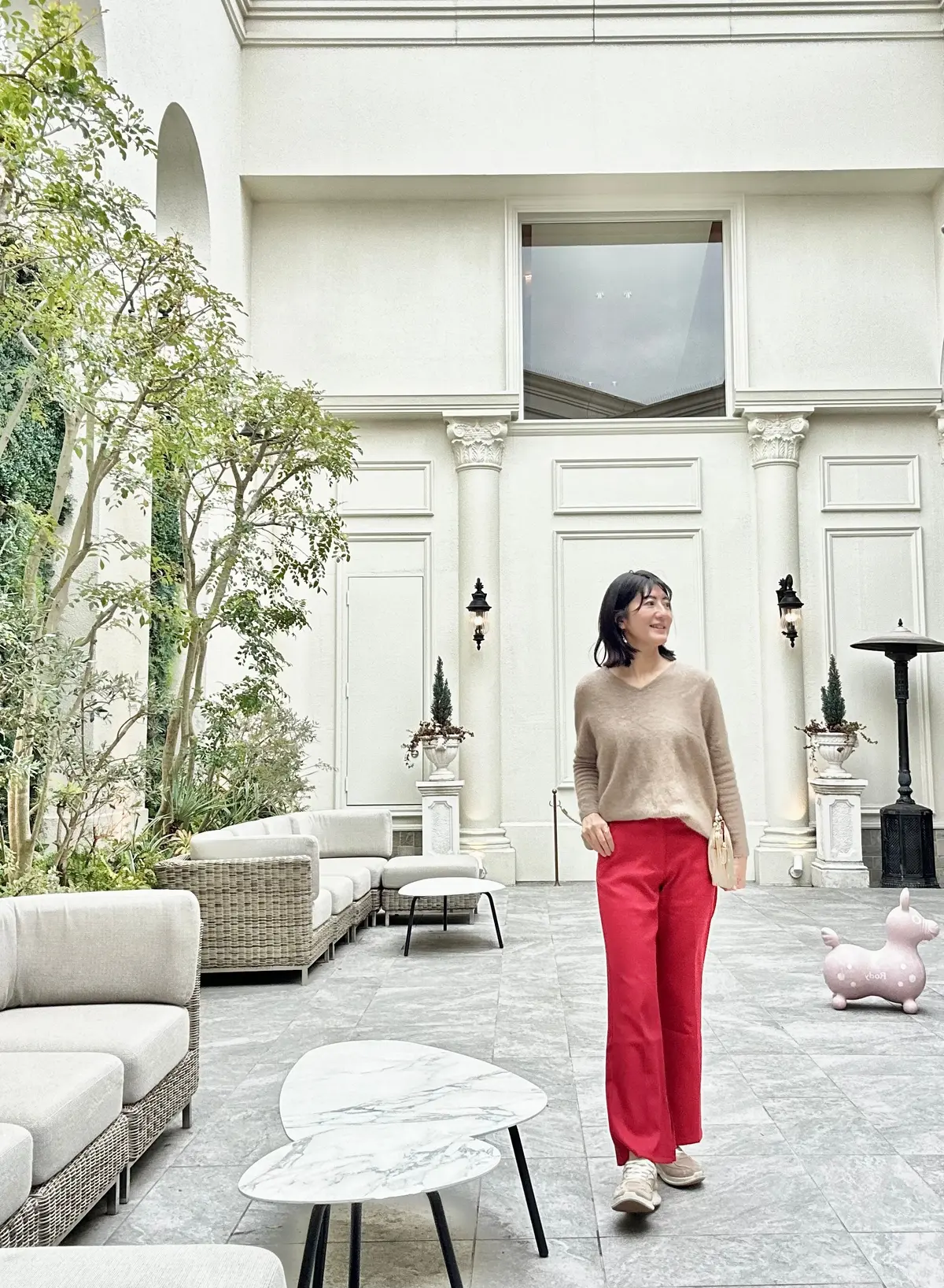 プチプラ赤いパンツで、ちょっと縁起を担いの画像_3