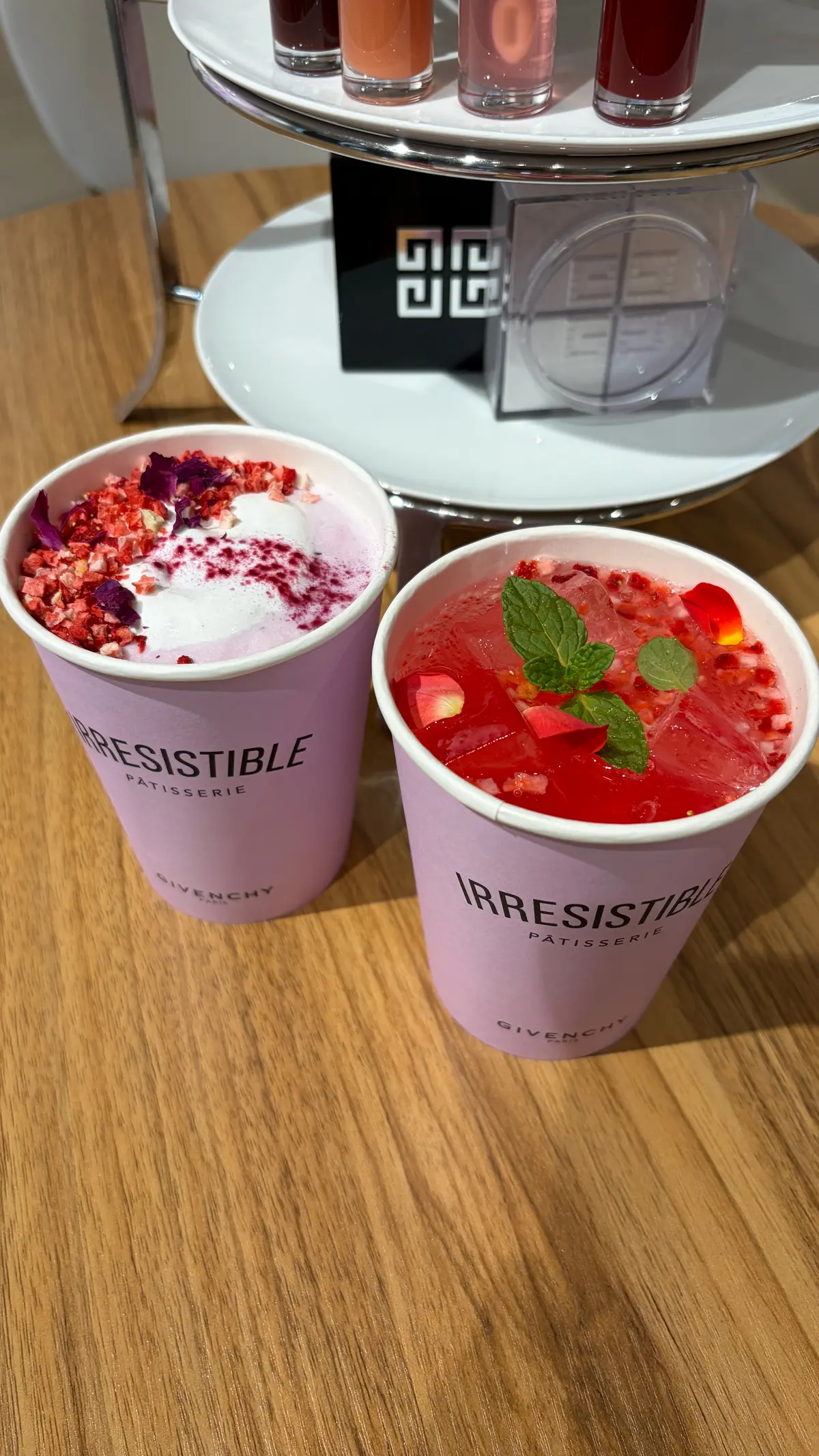 【大人コスメ】ジバンシィピンクに染まる週の画像_7