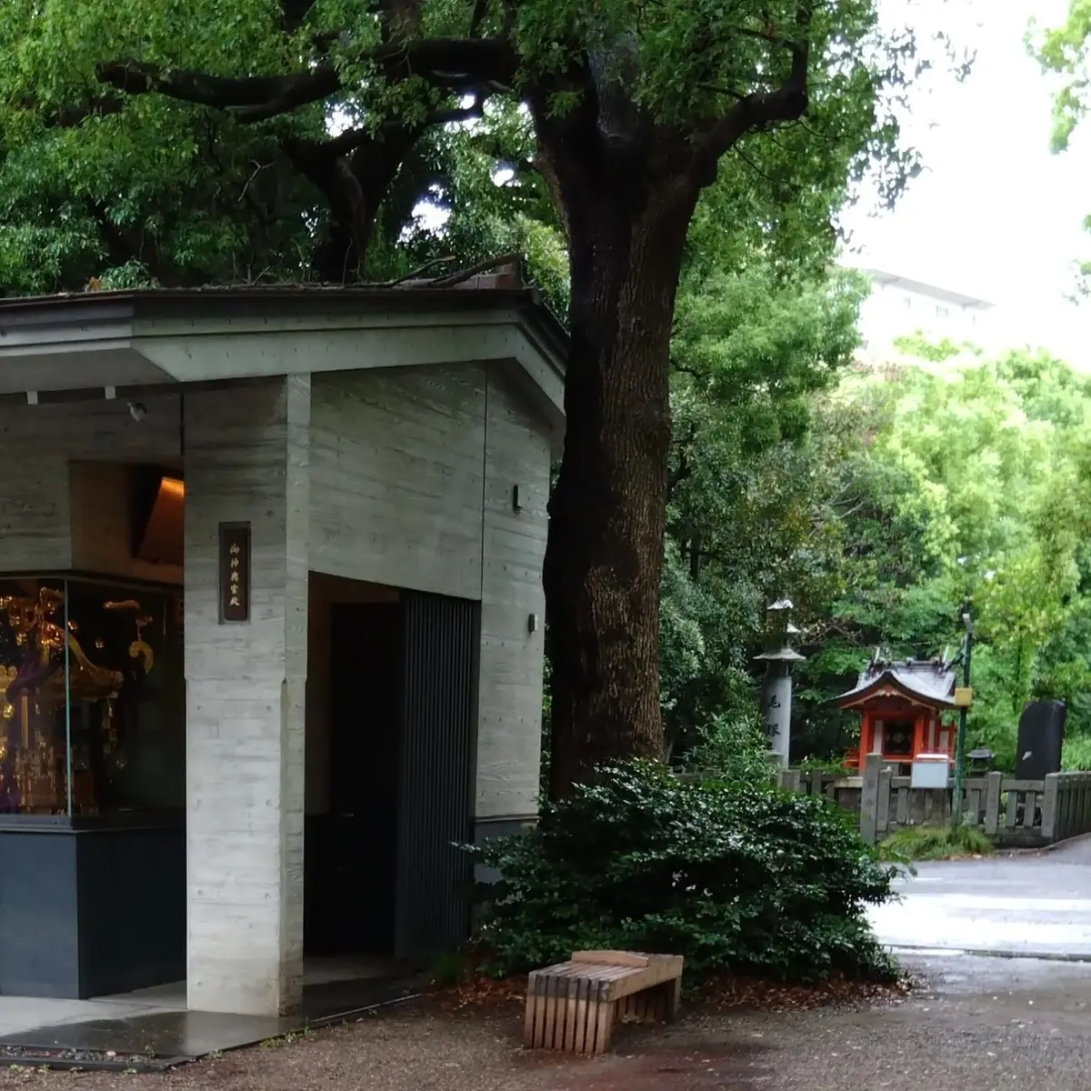 末社　関神社
