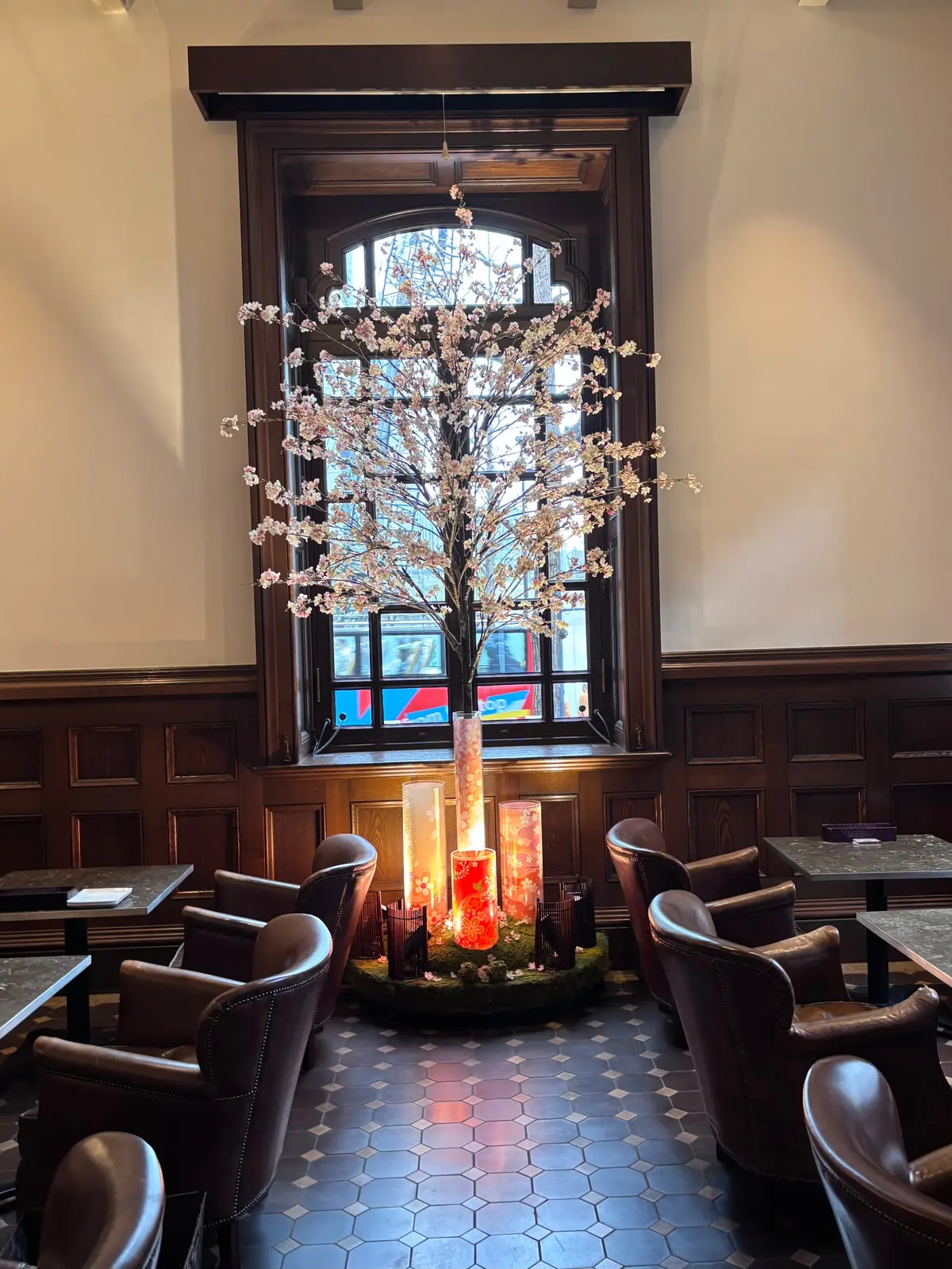 三菱銀行跡地 cafe1894 丸の内 ランチ