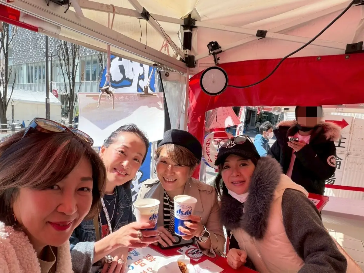 春うららトレンチでアメ横はしご酒、類様気の画像_5