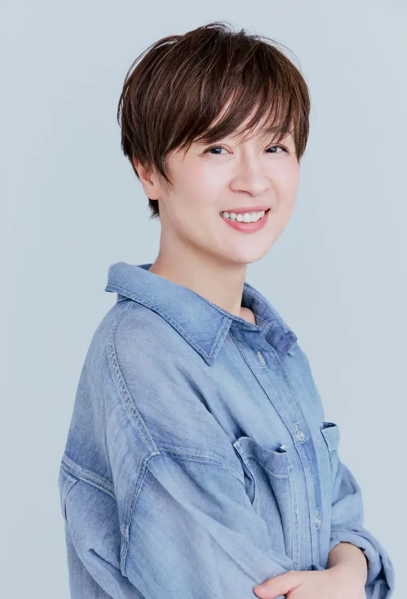小顔ショートヘア