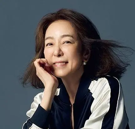 小林 麻美