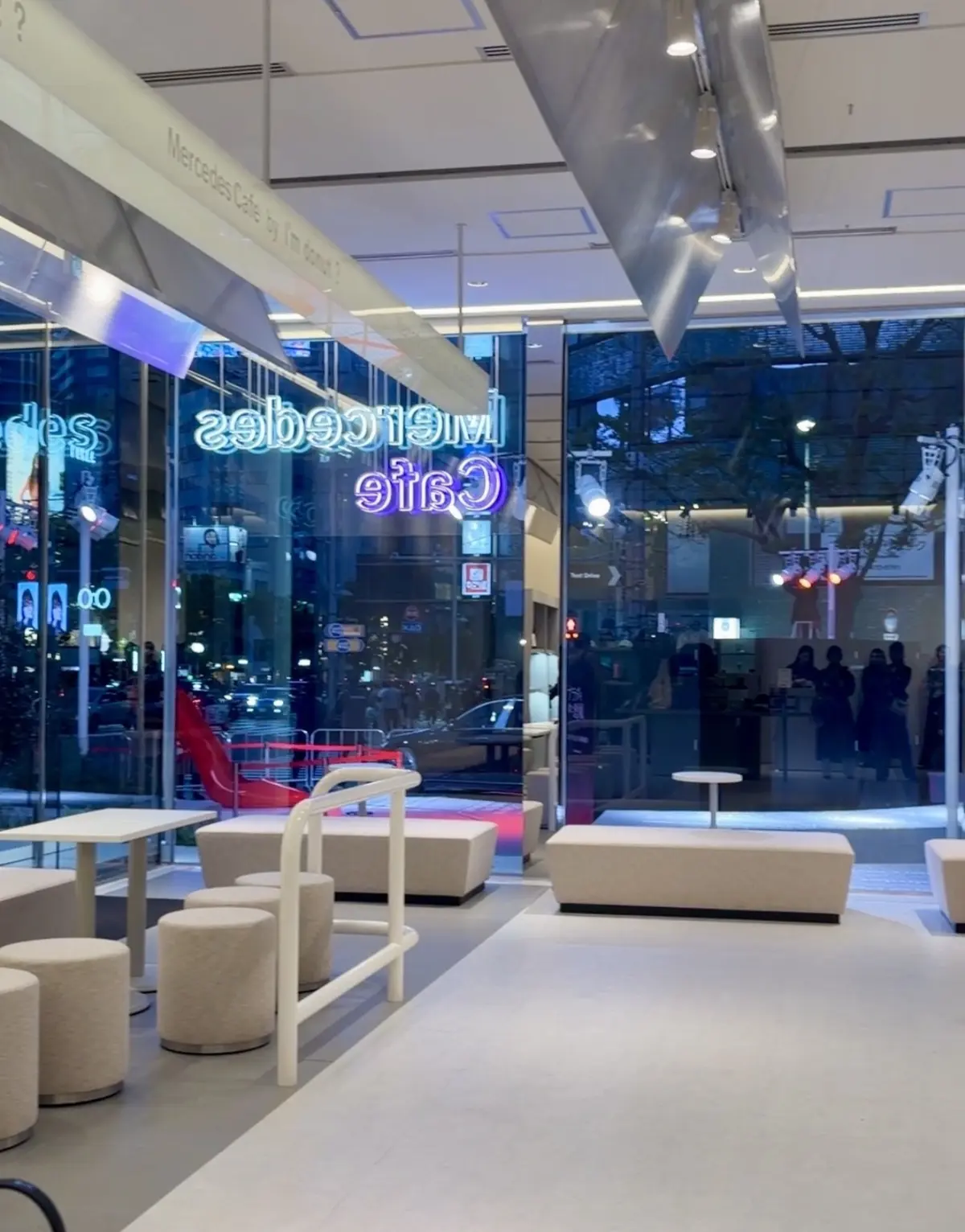 メルセデスベンツ