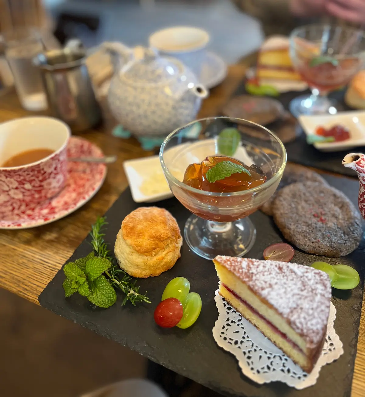 アフタヌーンティー　プレート