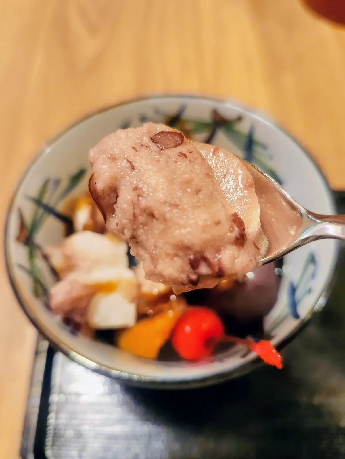 甘味処みつばち、湯島、小倉アイス発祥、小倉あんみつ、あんみつ、東京三大あんみつ、江戸三大あんみつ、アラフィフファッション、プラスオトハ、黒蜜