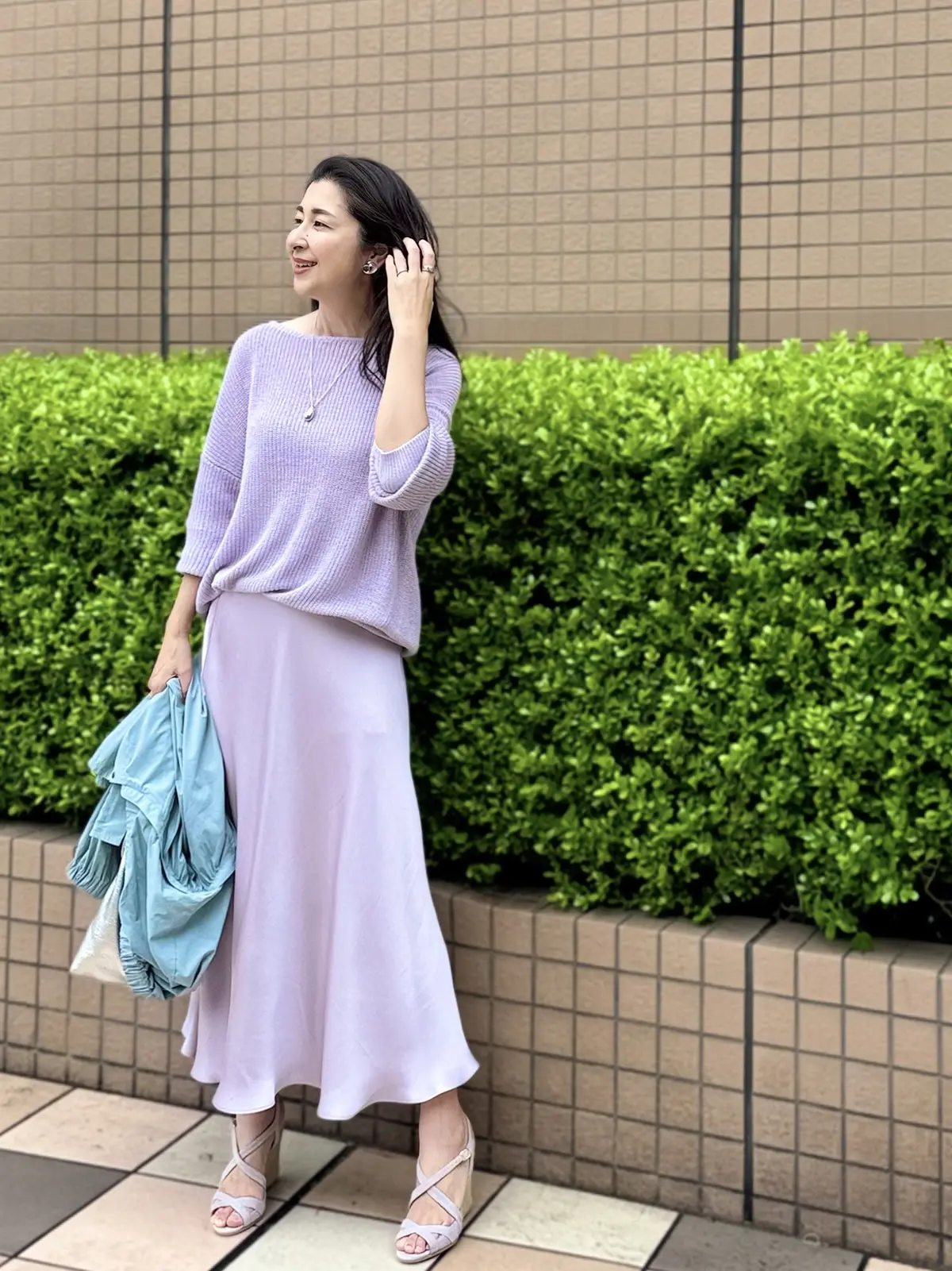 ユニクロサテンスカート　ユニクロC ラベンダー