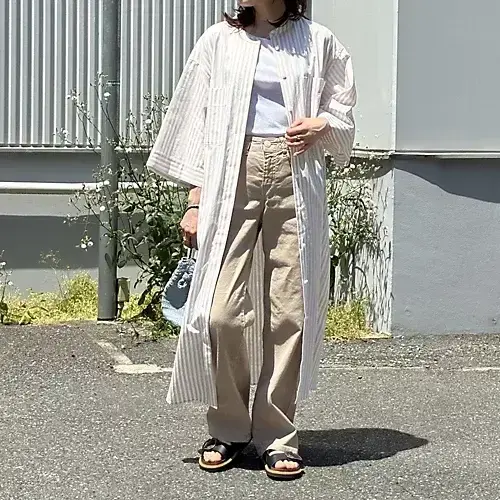 気温25度前後の服装は？大人の初夏コーデの画像_15