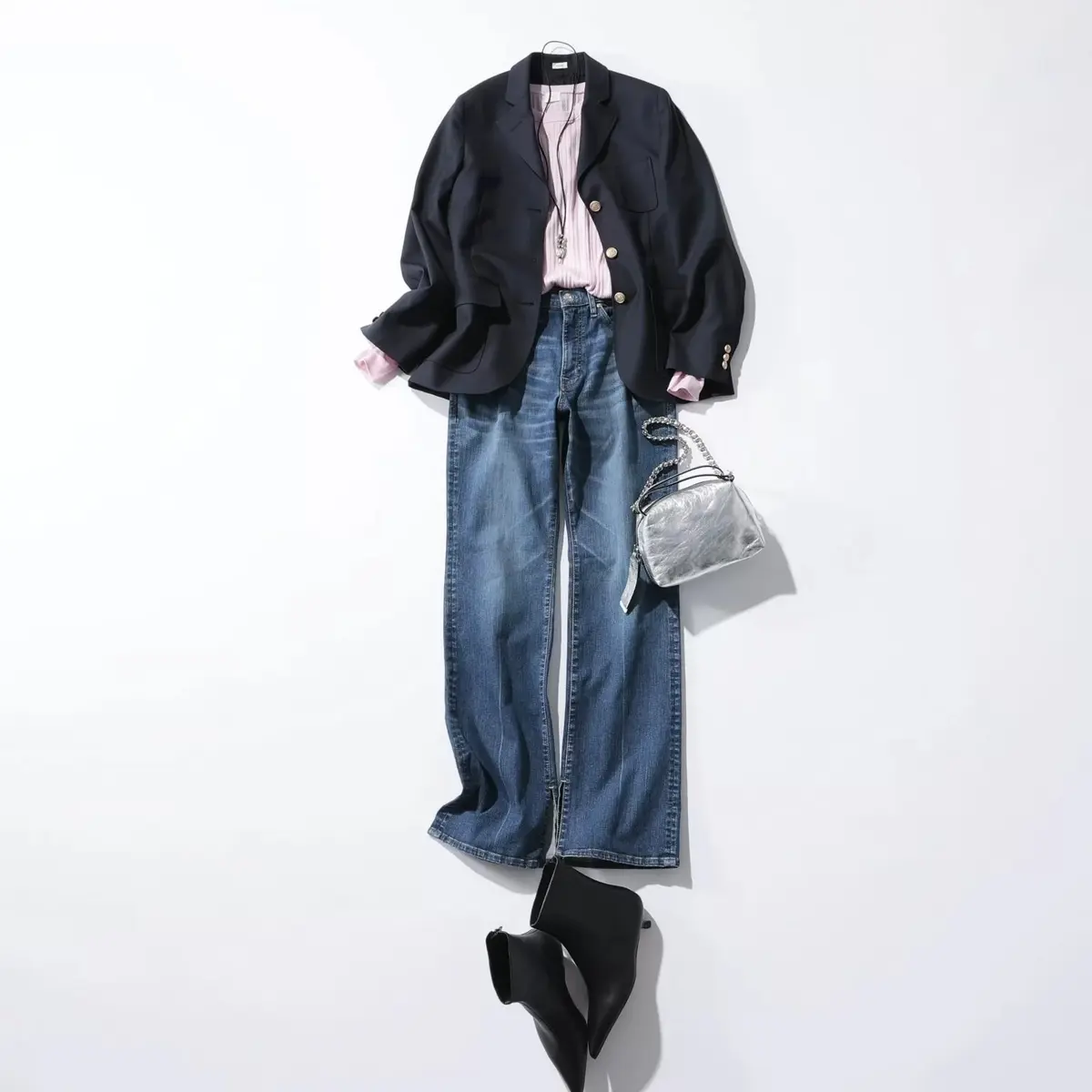 【50代 パンツコーデ】 あなたは美脚派の画像_3