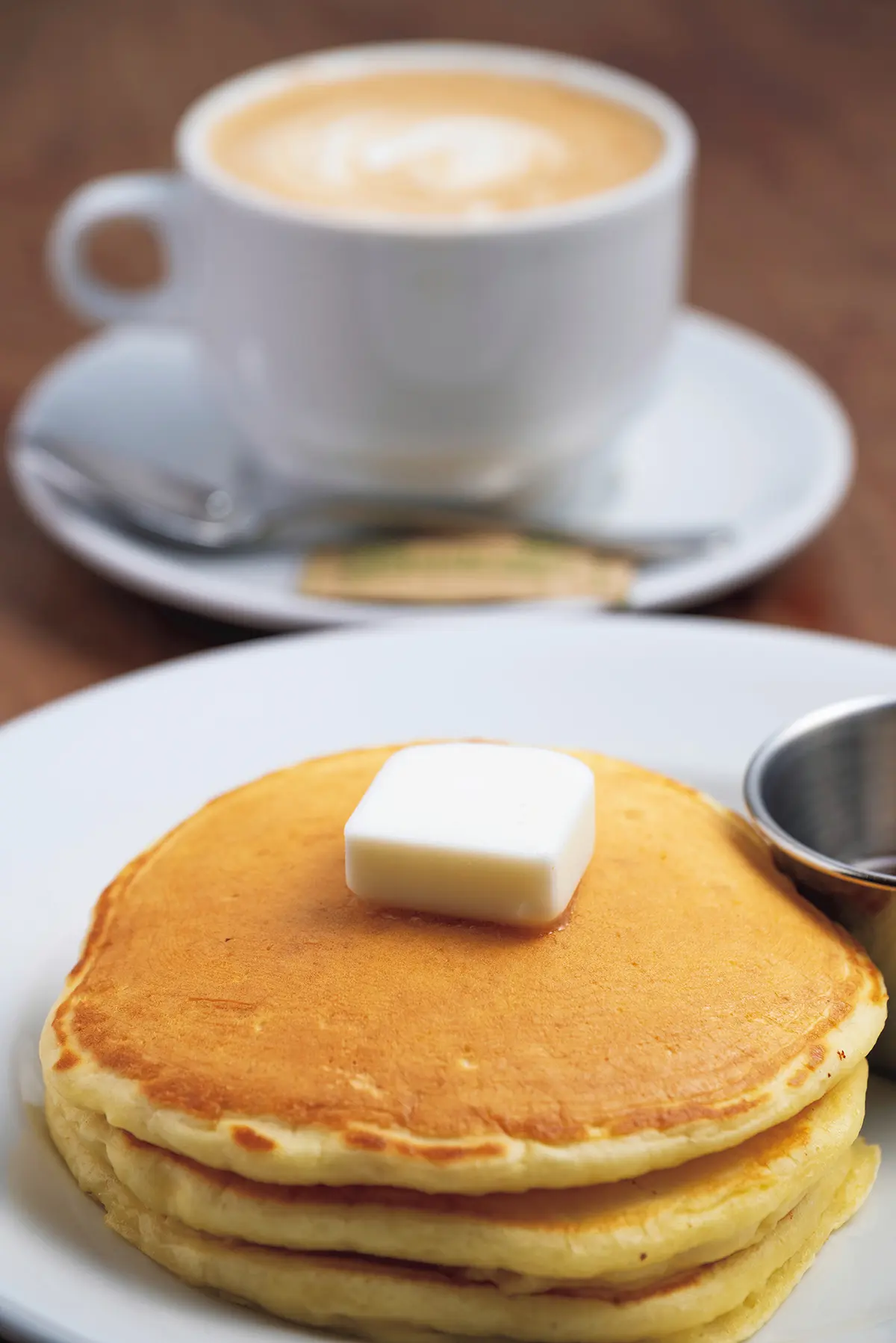 ROBYN　バターミルクパンケ ーキ